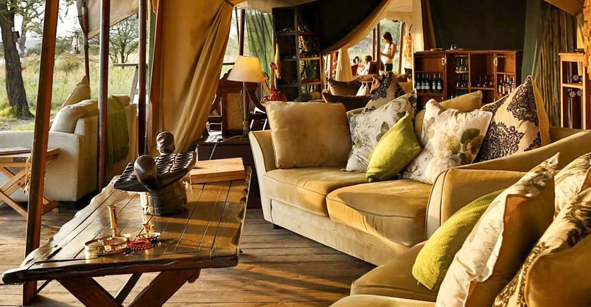 Tanzania Luxury Vs Budget Safari – Choose The Best One For Better Tanzania Safari Experience